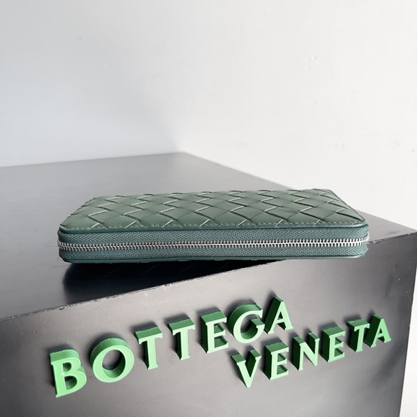 ボッテガヴェネタ財布コピー側面デザイン